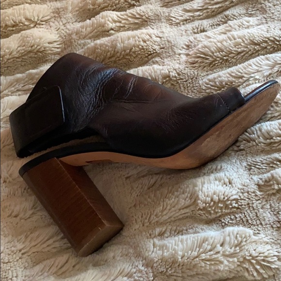 Vince Heels - Picture 3 of 7